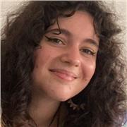 Diplomata al Liceo Classico offre servizio di ripetizioni in: - Grammatica italiana; - Grammatica inglese; - Storia e Geografia.